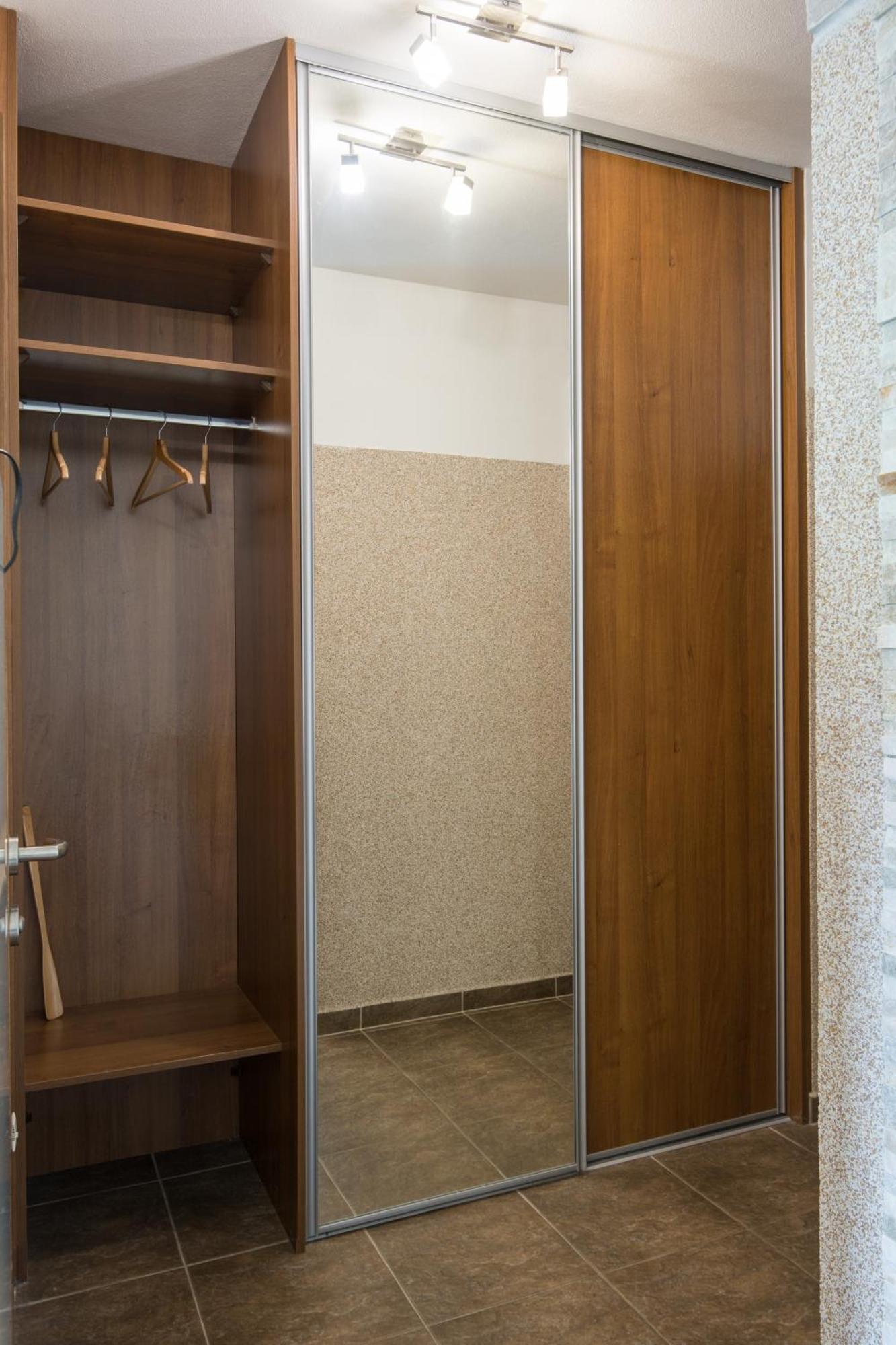 Fatrapark 2 Apartment 214 In Hrabovo With Bike Storage 루좀베로크 외부 사진